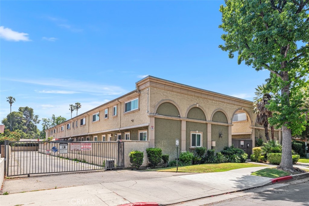 main property photo 24