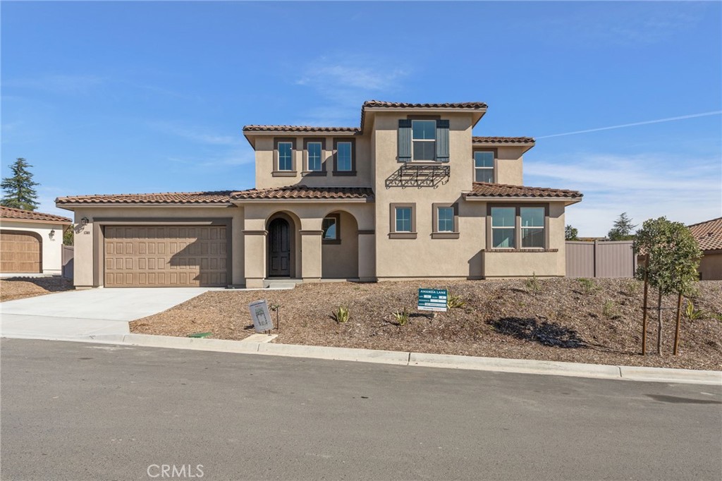 main property photo 1