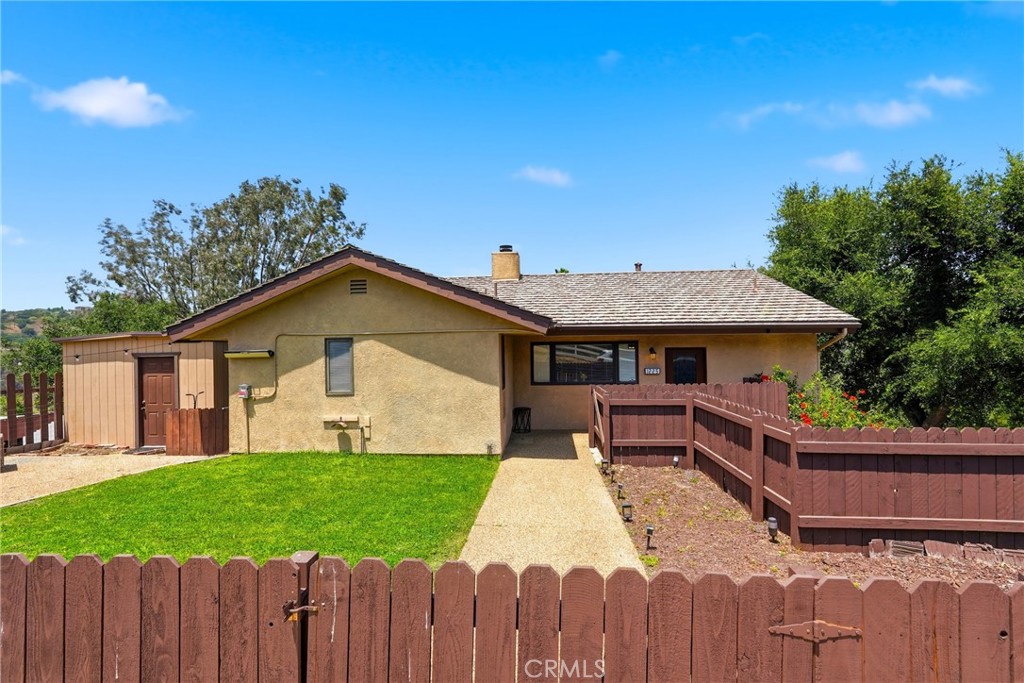 main property photo 15