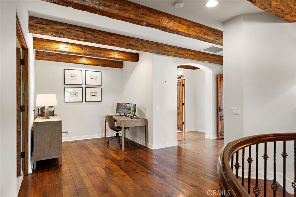 main property photo 25