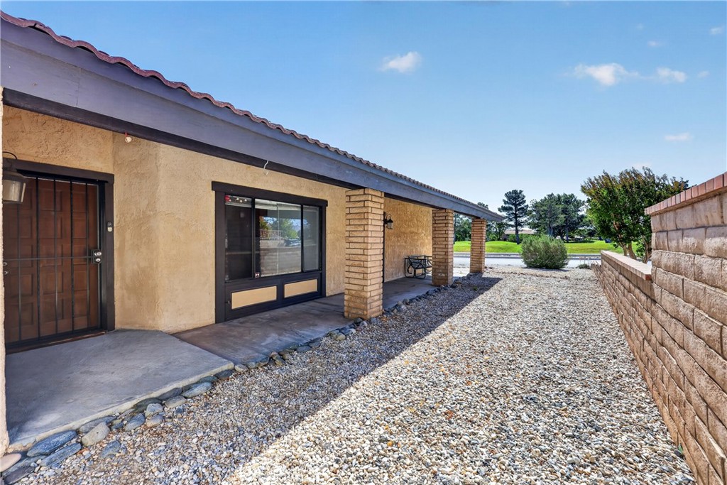 main property photo 30