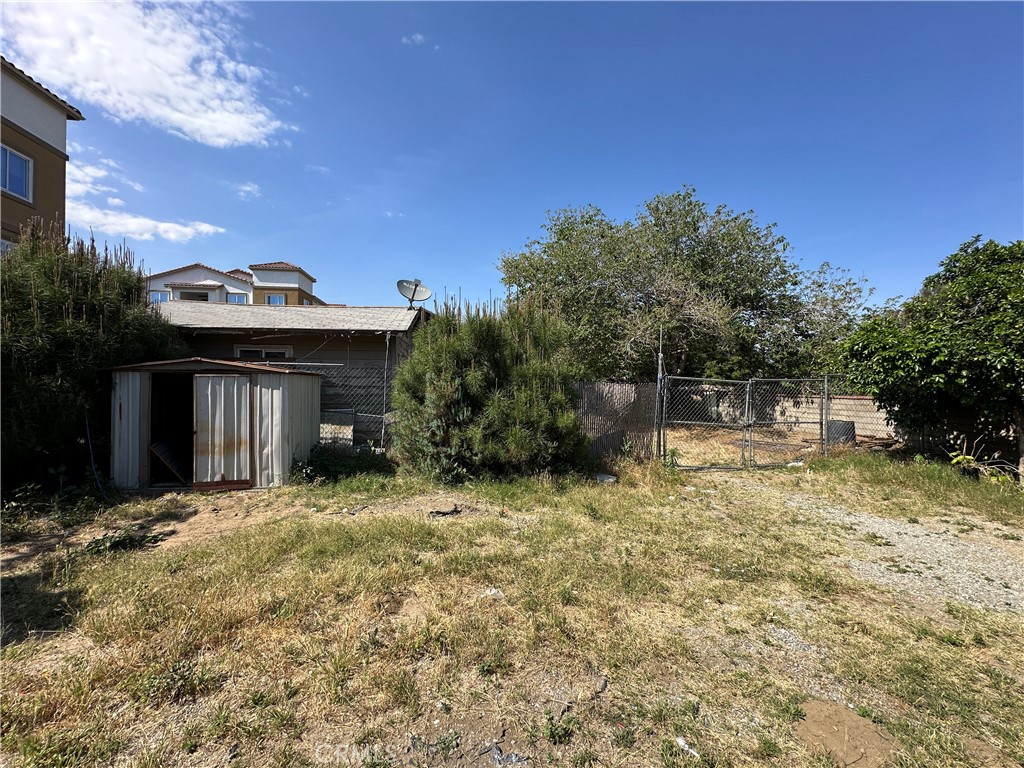 main property photo 7