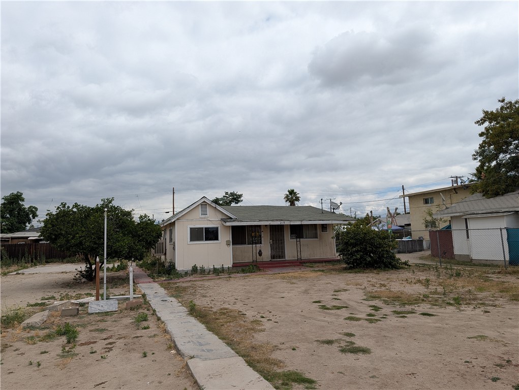 main property photo 4