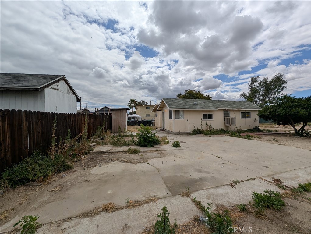 main property photo 7