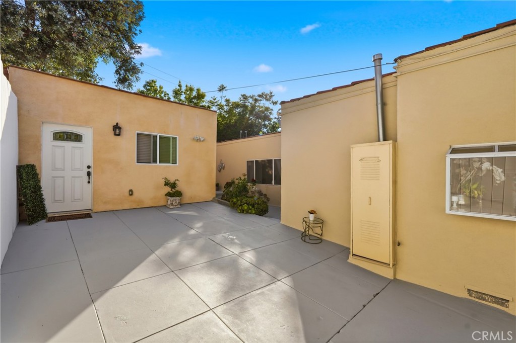 main property photo 38