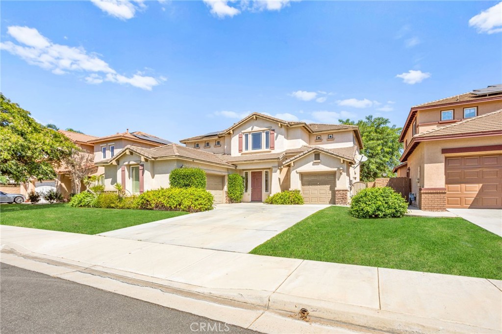 main property photo 37