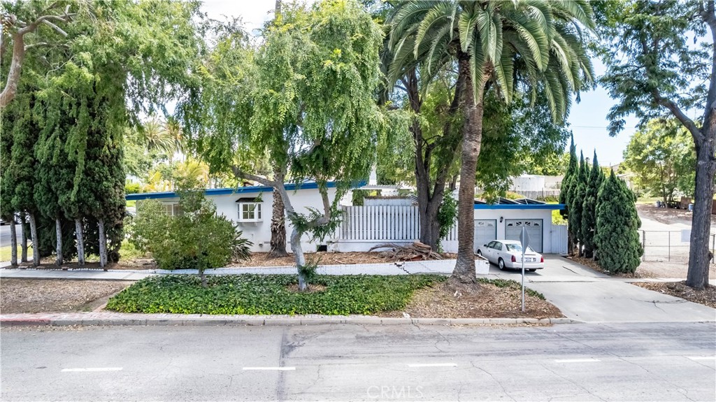 main property photo 68