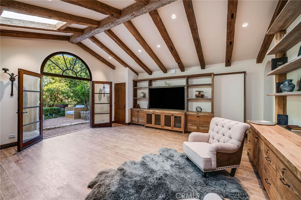 main property photo 54