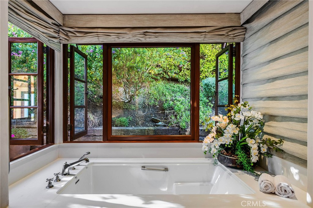 main property photo 67