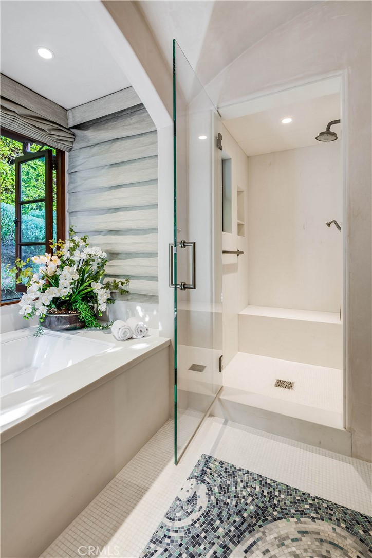 main property photo 68