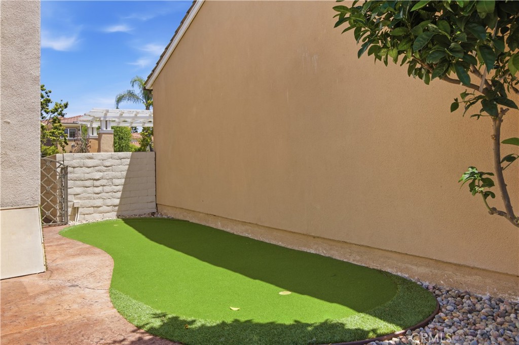 main property photo 58