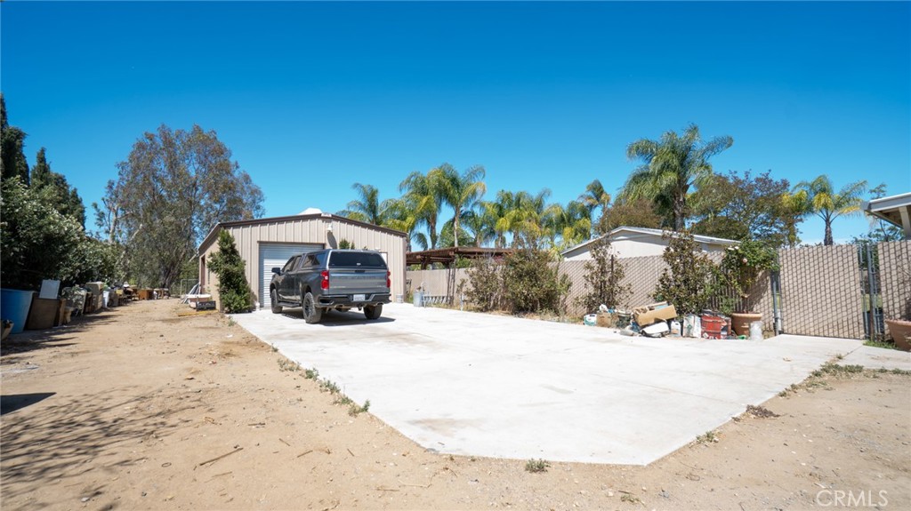 main property photo 43