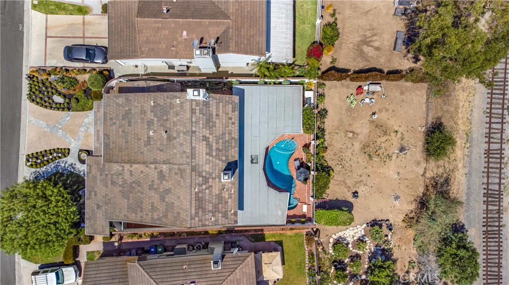 main property photo 64