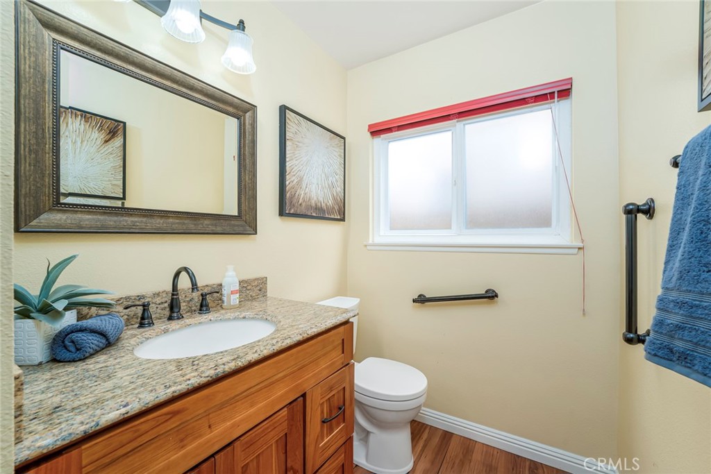 main property photo 16