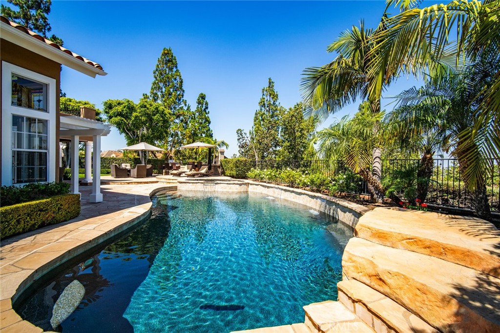 main property photo 49