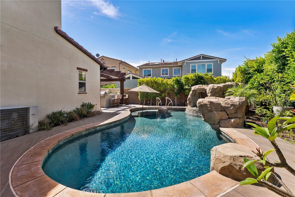 main property photo 68