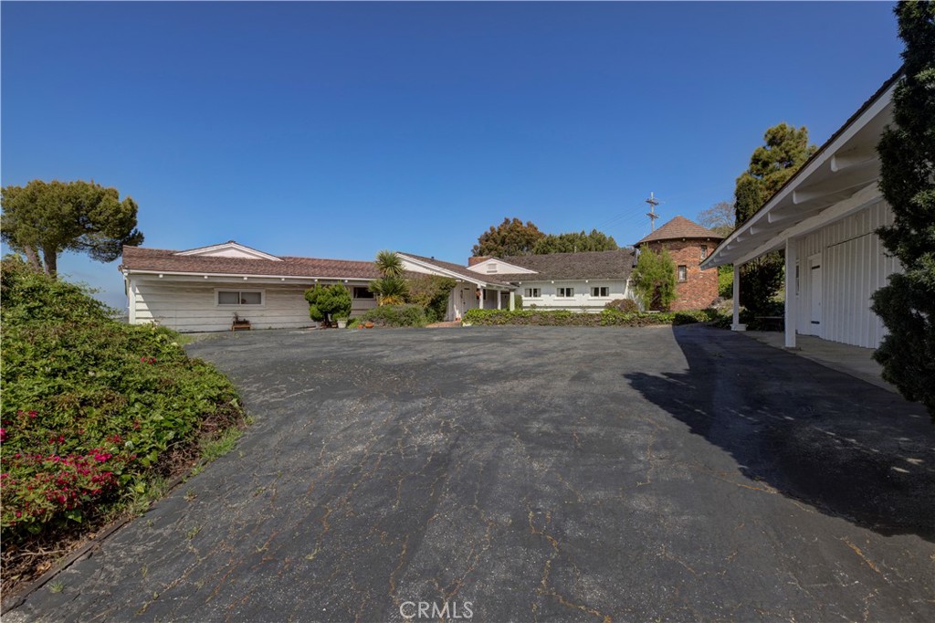 main property photo 67
