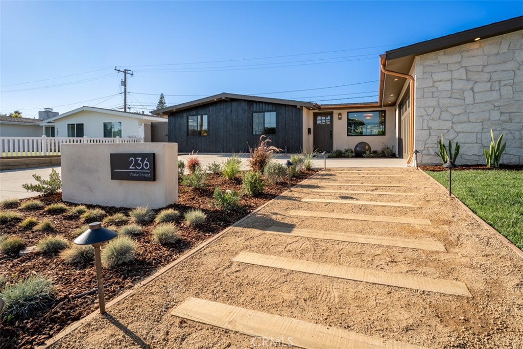 main property photo 70
