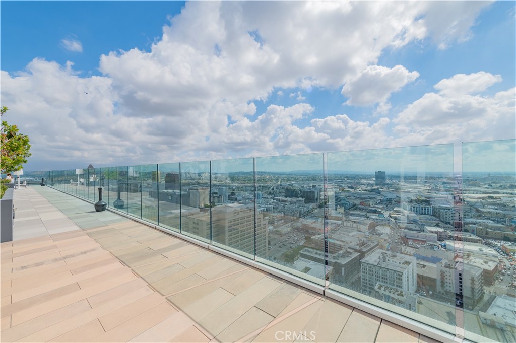 main property photo 60