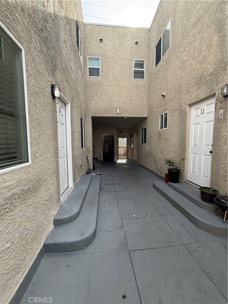 main property photo 12
