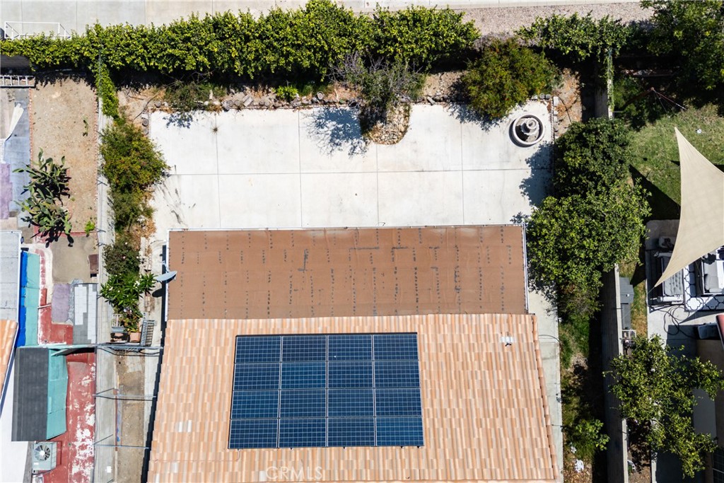 main property photo 47