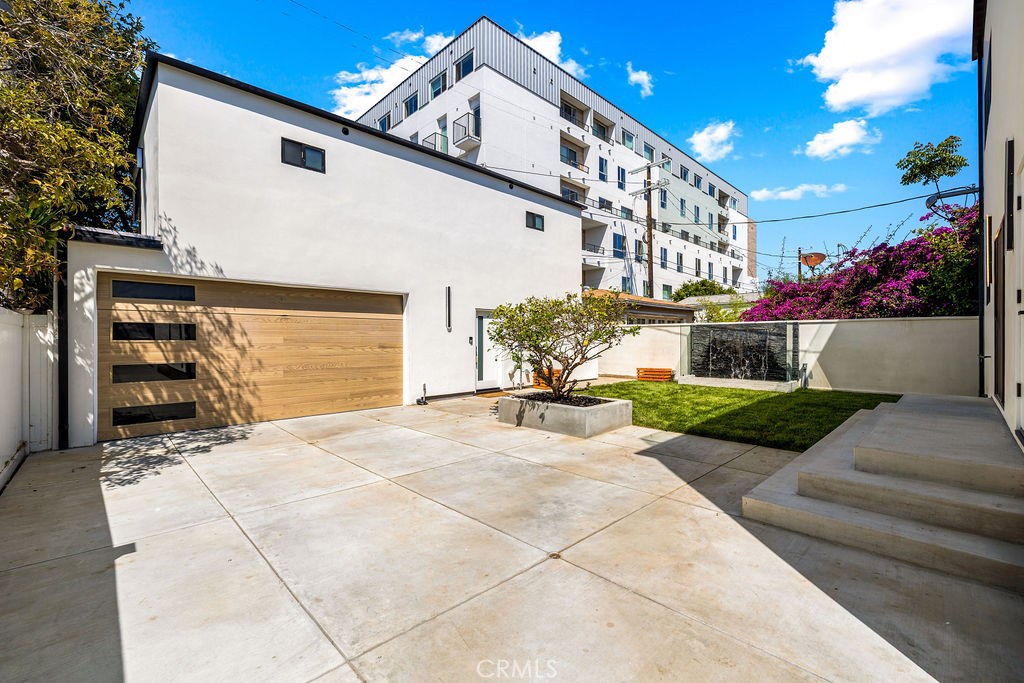 main property photo 58