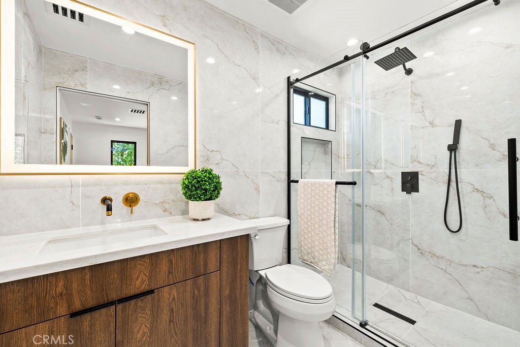 main property photo 71