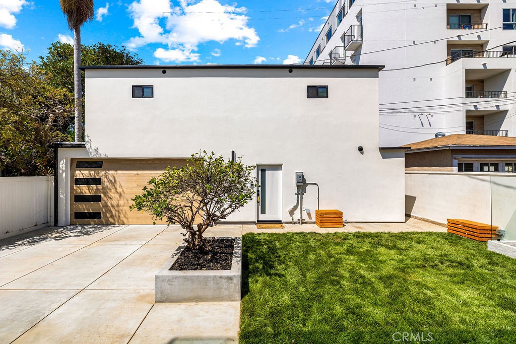 main property photo 73
