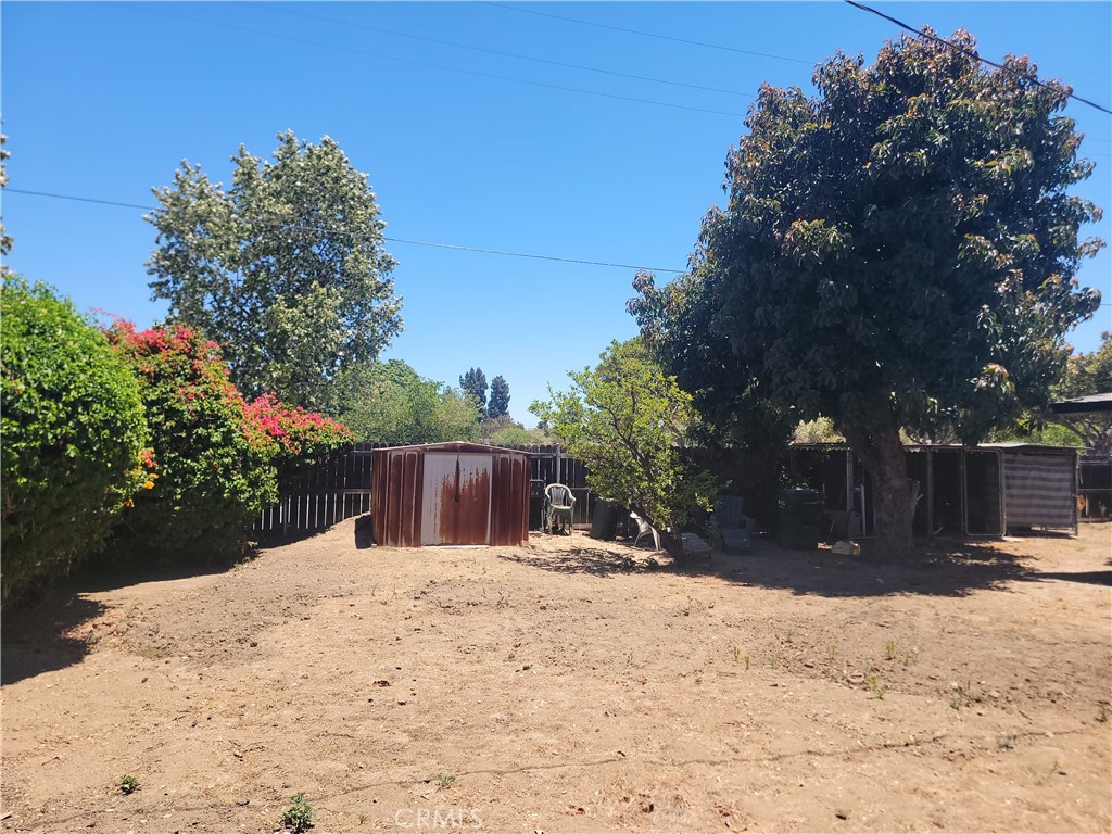 main property photo 13