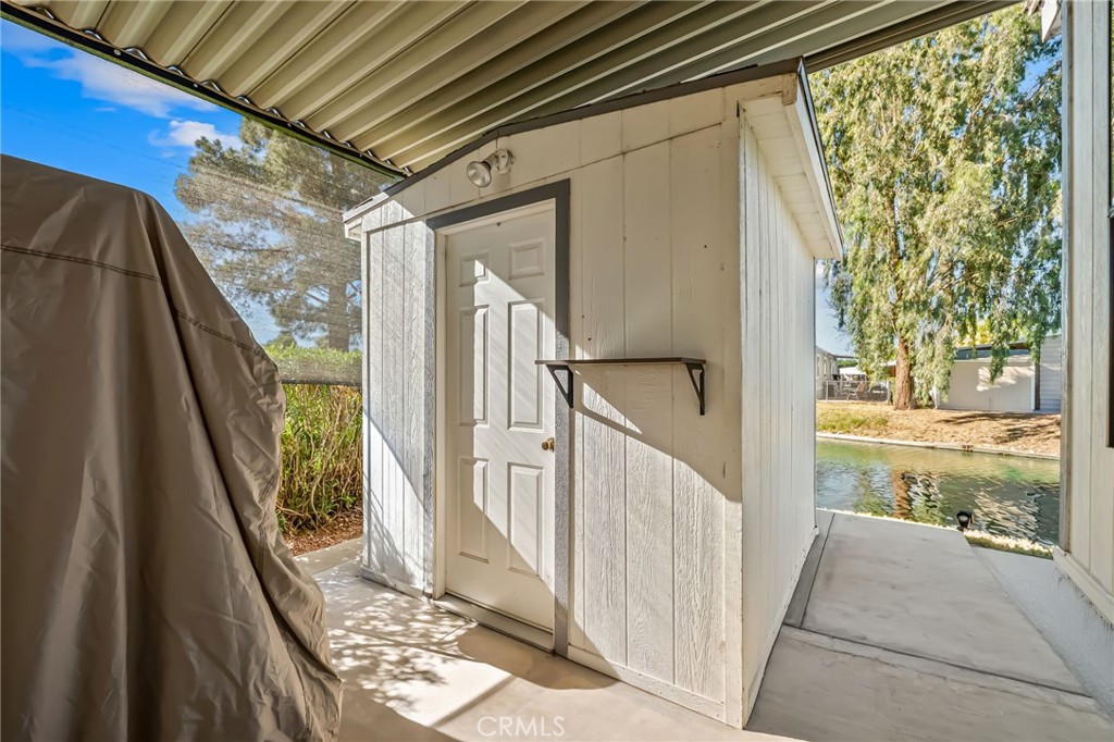 main property photo 40