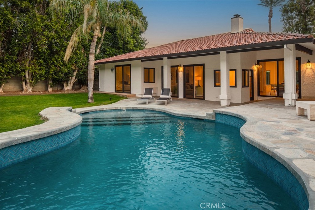 main property photo 41