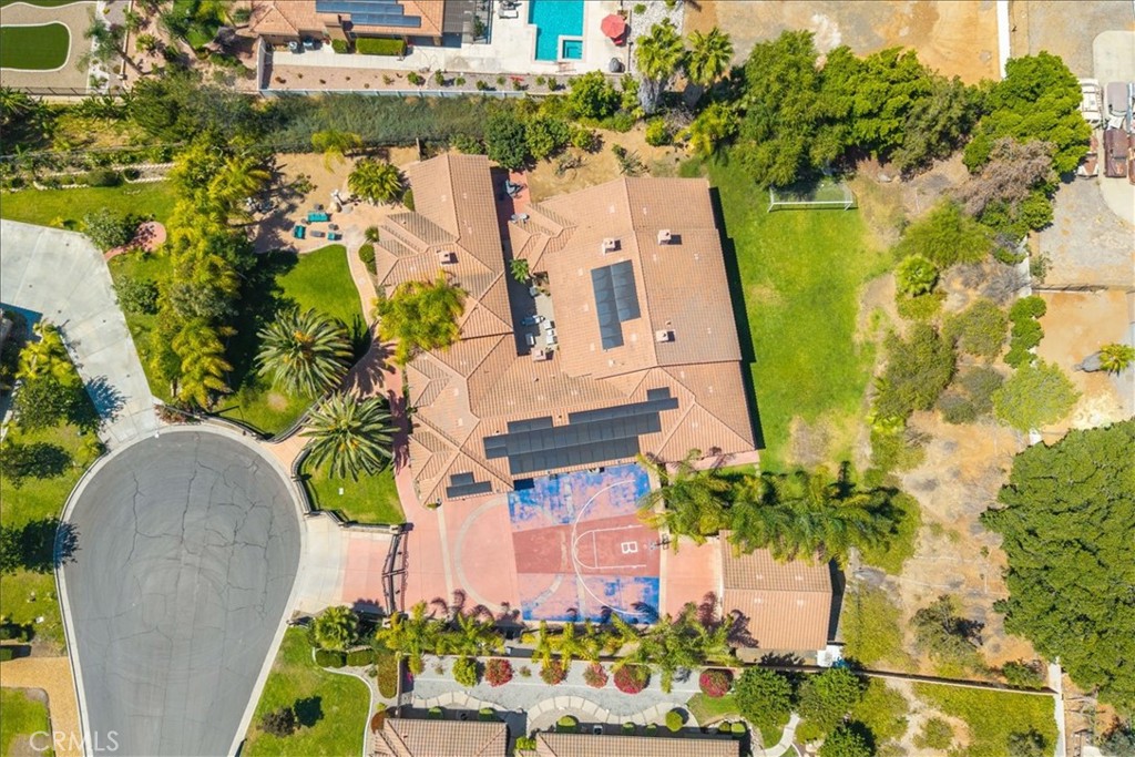 main property photo 74