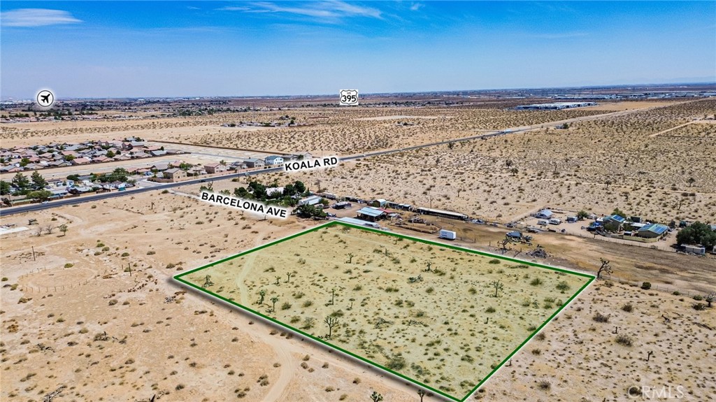 main property photo 17