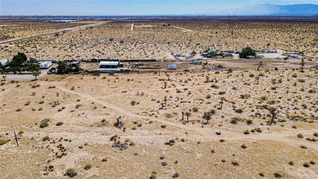 main property photo 25
