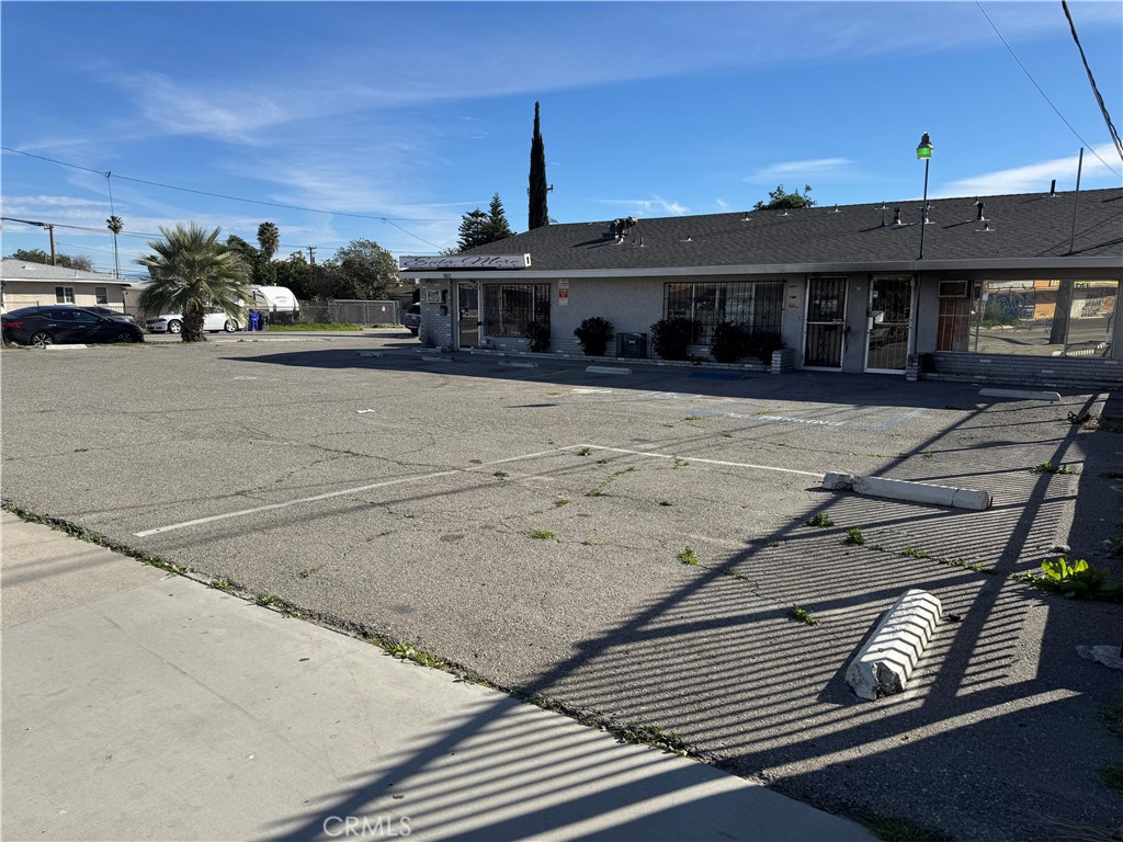 main property photo 11