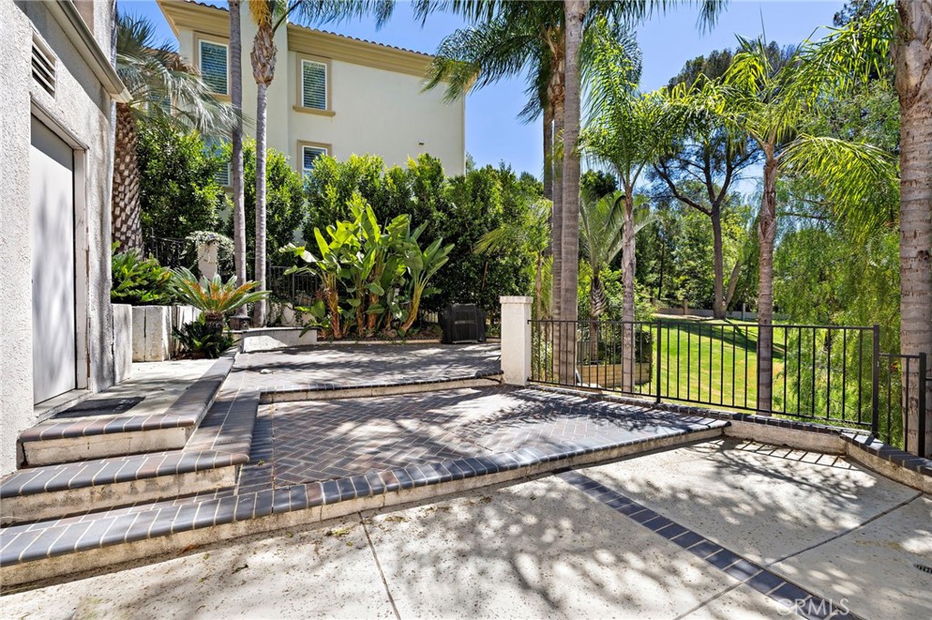 main property photo 66
