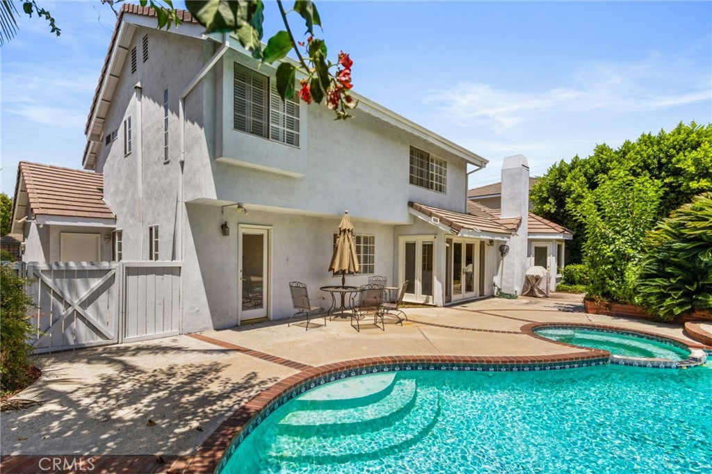 main property photo 3