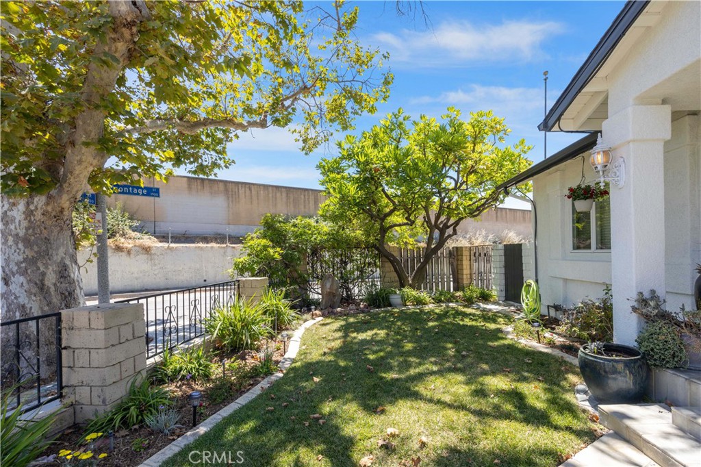 main property photo 27