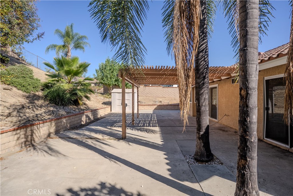 main property photo 19