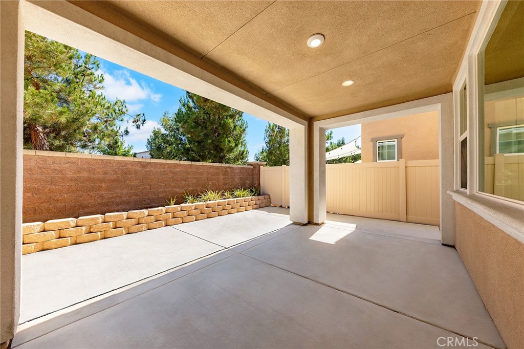 main property photo 50