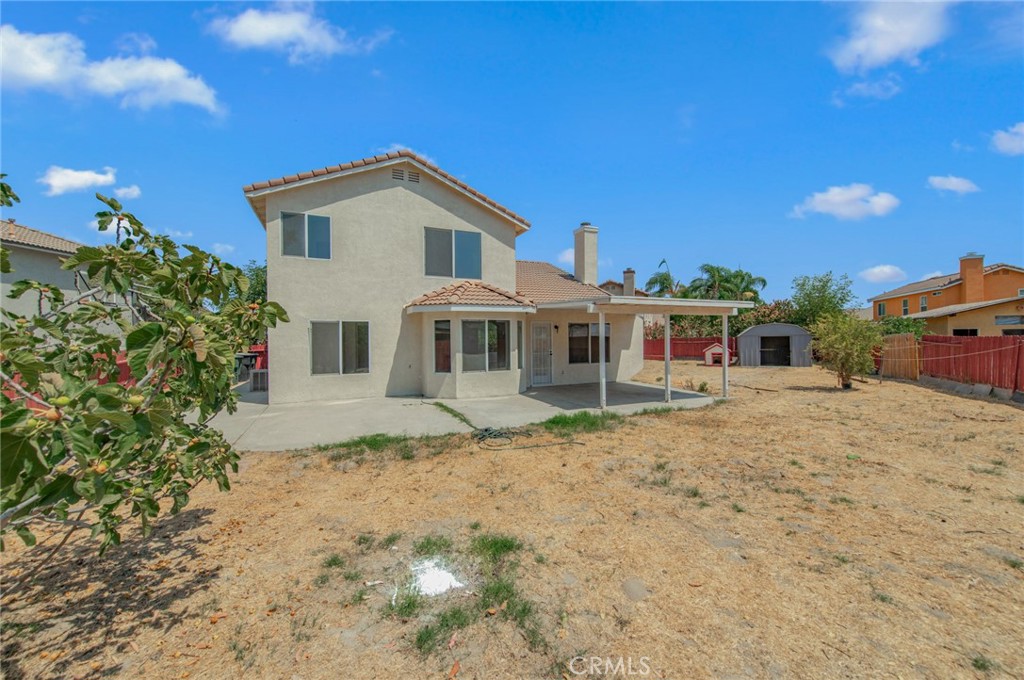 main property photo 40
