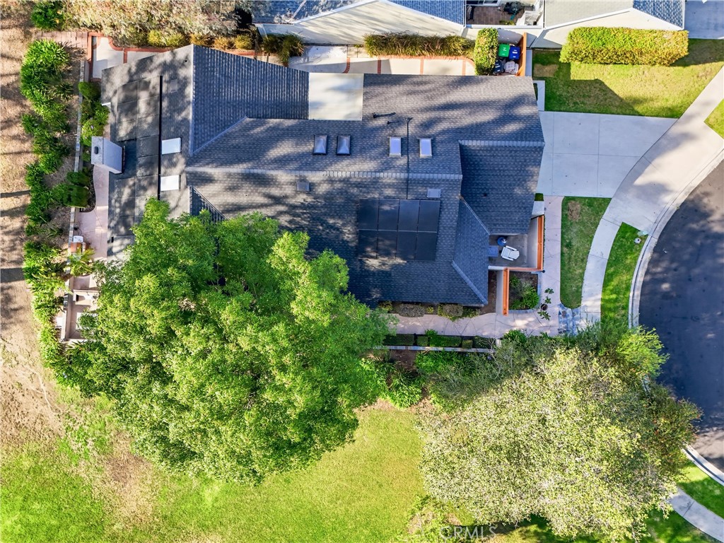 main property photo 60