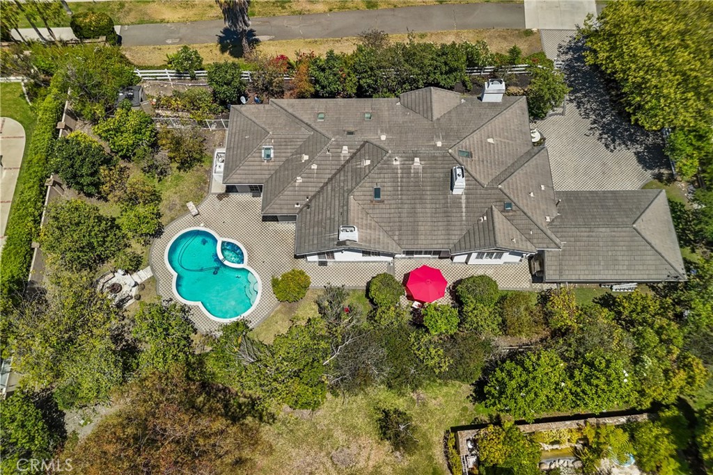 main property photo 64