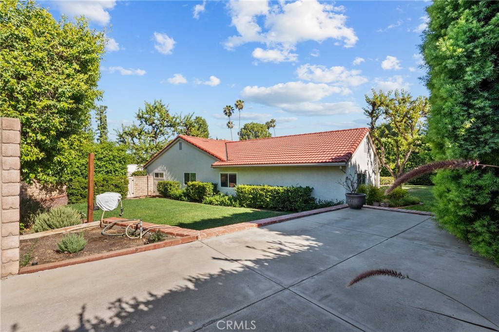 main property photo 52