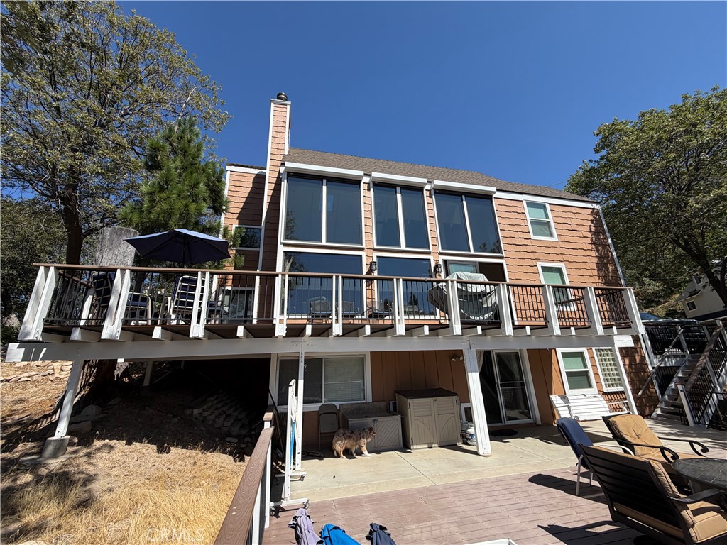 main property photo 28