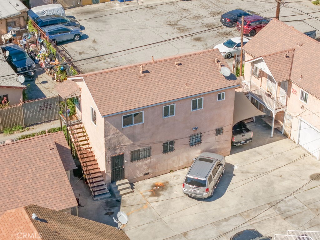 main property photo 27