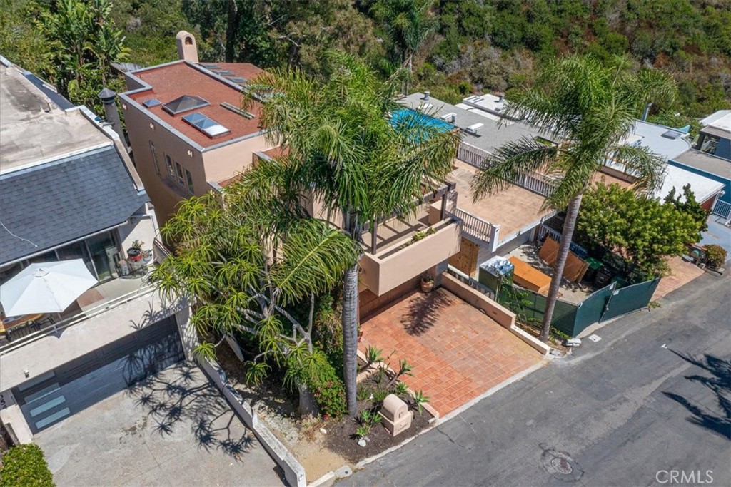 main property photo 50