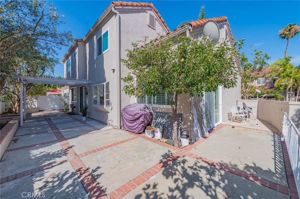 main property photo 29