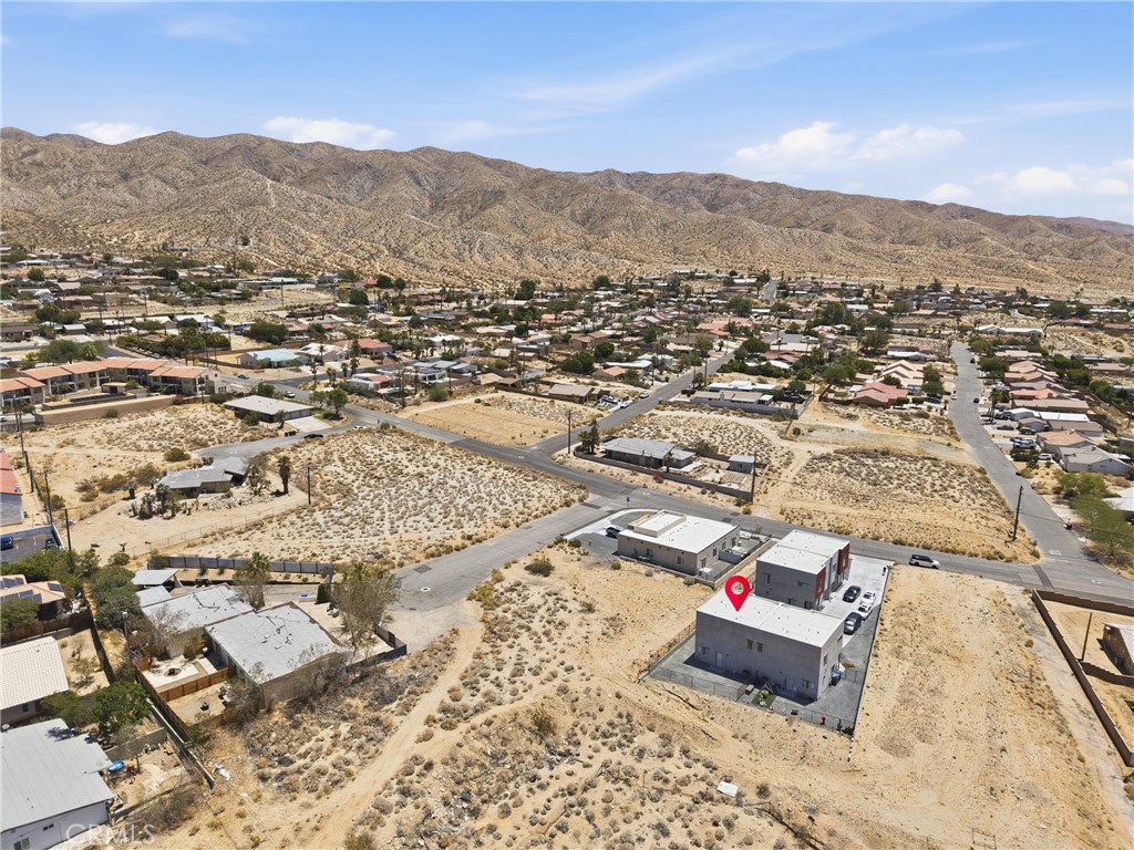 main property photo 31