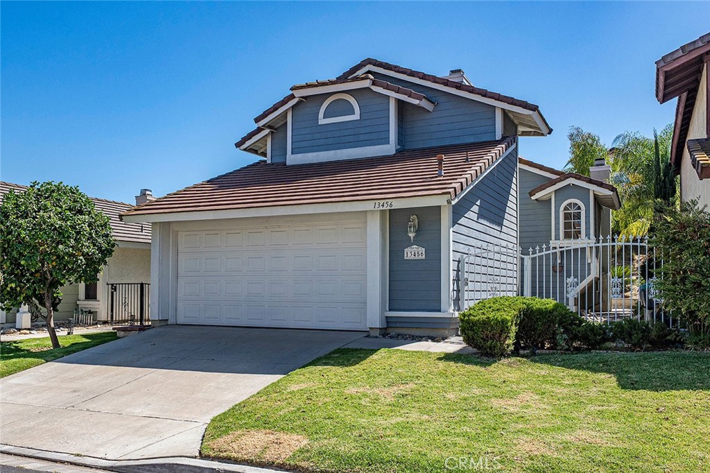 main property photo 1